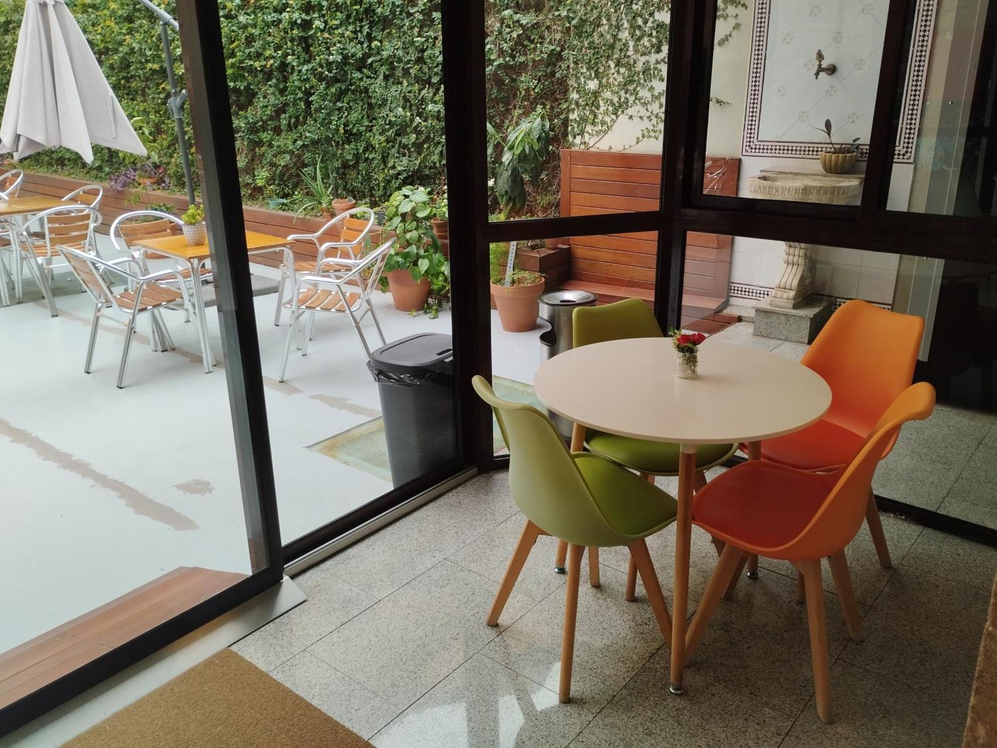 Hostal La Terrassa برشلونة المظهر الخارجي الصورة