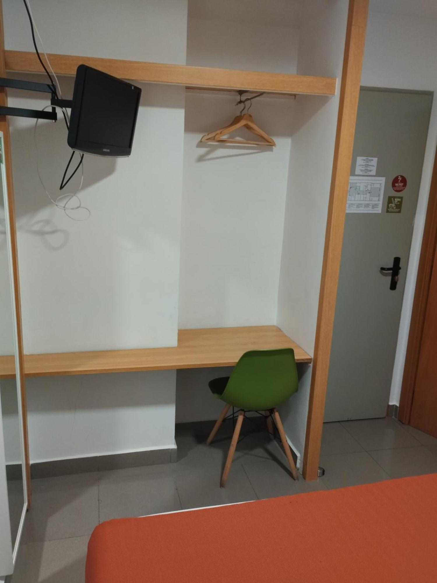 Hostal La Terrassa برشلونة الغرفة الصورة
